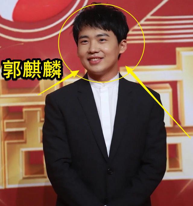 凯发k8国际凯发k8娱乐k8凯发官网版下载首页登录国剧盛典男星生图：张若昀绅士胡一天霸总郭麒麟“职业装”亮了(图8)